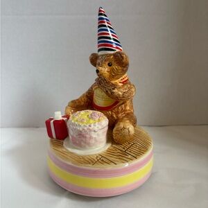 Vintage 1984 Bialosky Friends “Ralphie” Bear Music Box – Hummelwerks
